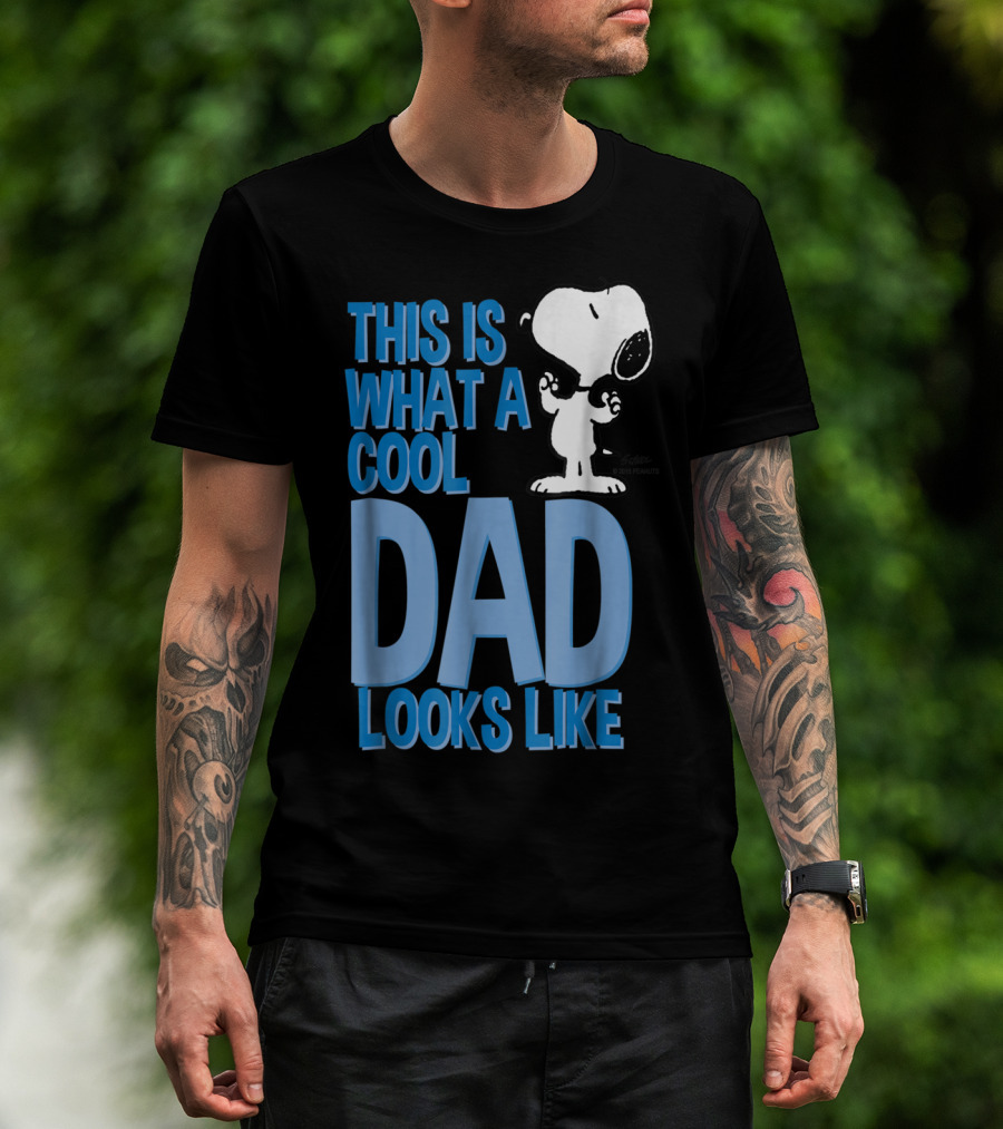Snoopy This Is What A Cool Dad Looks Like Peanuts Mens T-Shirt