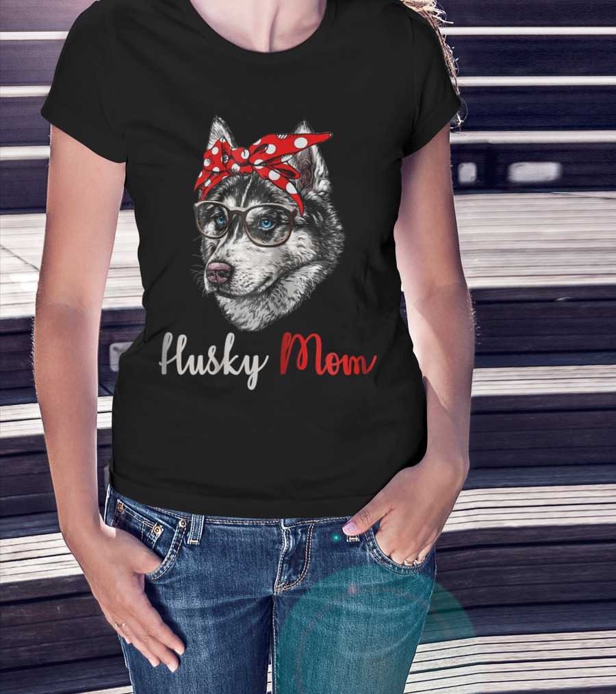 Husky Mom Funny Bandana Glasses Dog T-Shirt