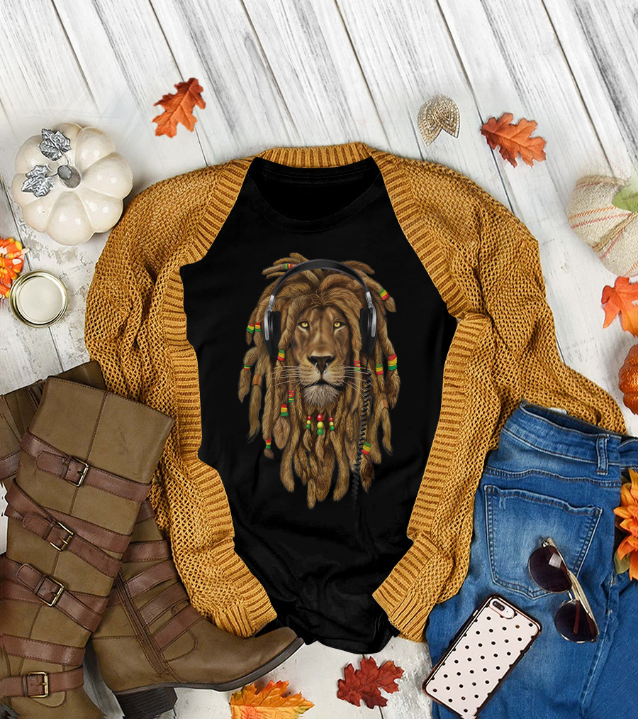 Marley Lion Dreadlock Rastafari Headphones Reggae T-Shirt