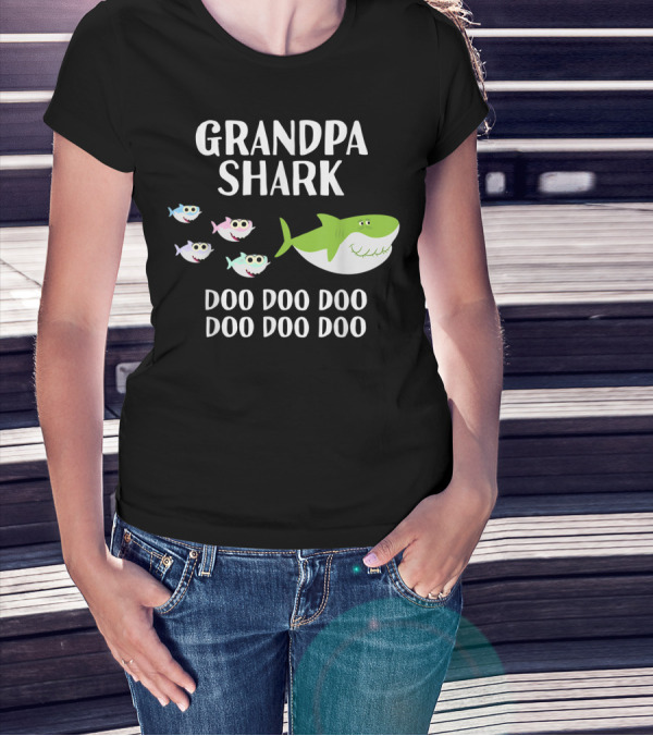 Grandpa Shark Doo Doo Doo Doo With Baby Sharks T-Shirt