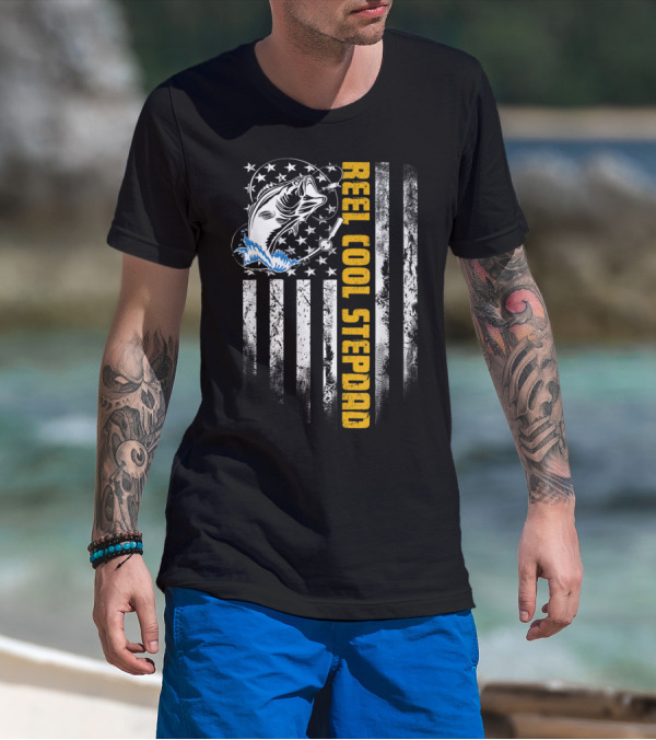 Reel Cool Stepdad USA Flag Fish Fishing Rod Stars Stripes T-Shirt