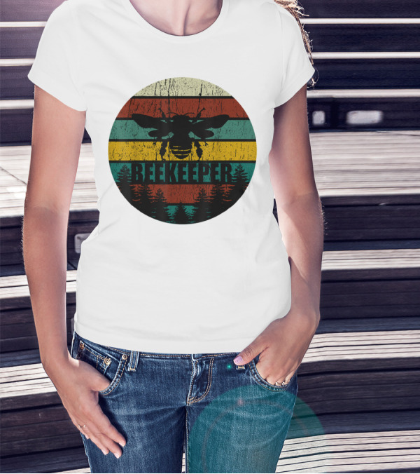 Retro Vintage Beekeeper Bee Stripes And Forest T-Shirt