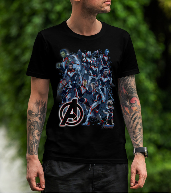 Marvel Avengers Endgame Quantum Suit Group With Avengers T-Shirt