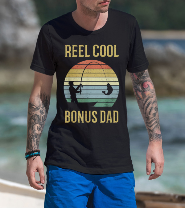 Mens Reel Cool Bonus Dad Fishing Retro Sunset T-Shirt