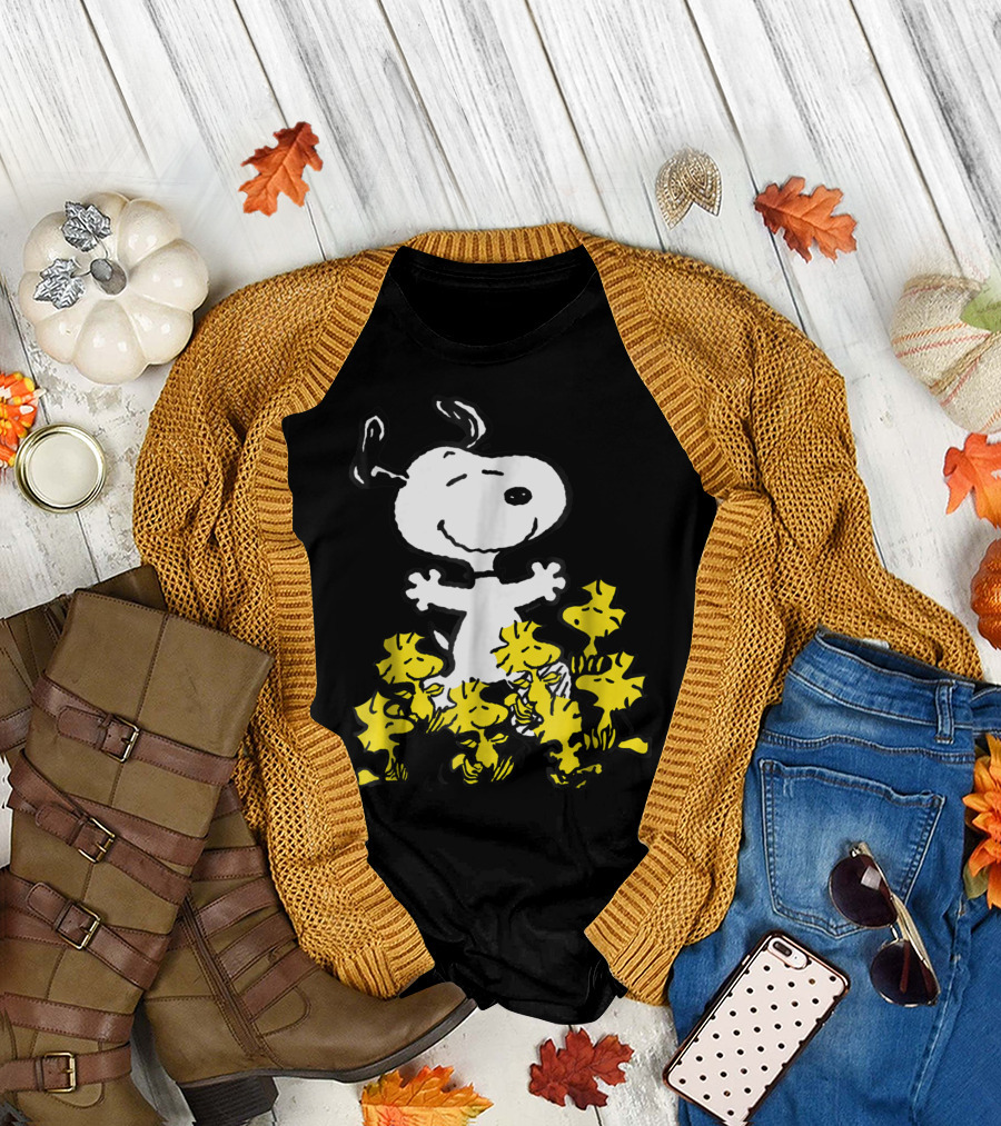 Peanuts Snoopy and Woodstock Chick Party T-Shirt