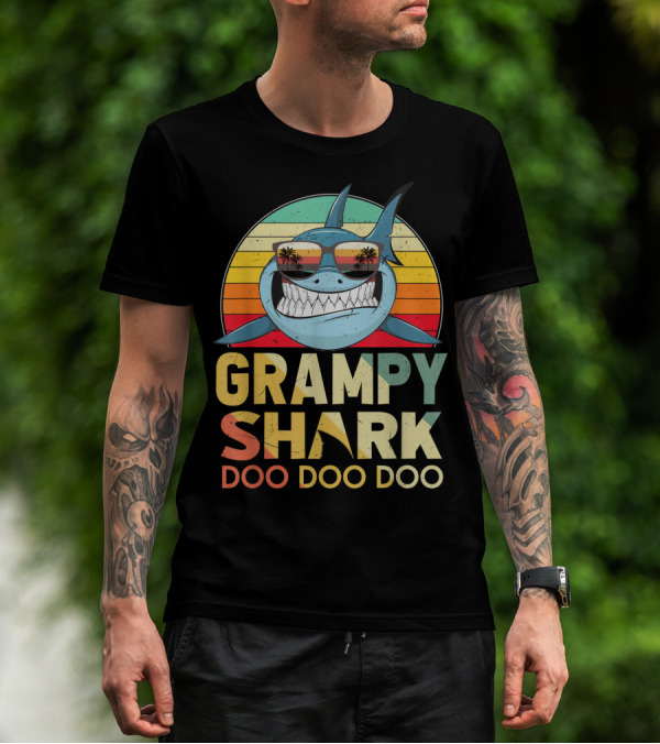 Grampy Shark Doo Doo Doo Retro Vintage T-Shirt