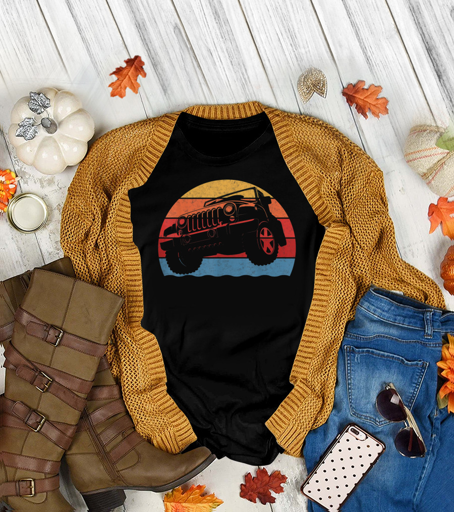 Retro Vintage Jeeps Great 4x4 70s Sunset Stripes T-Shirt
