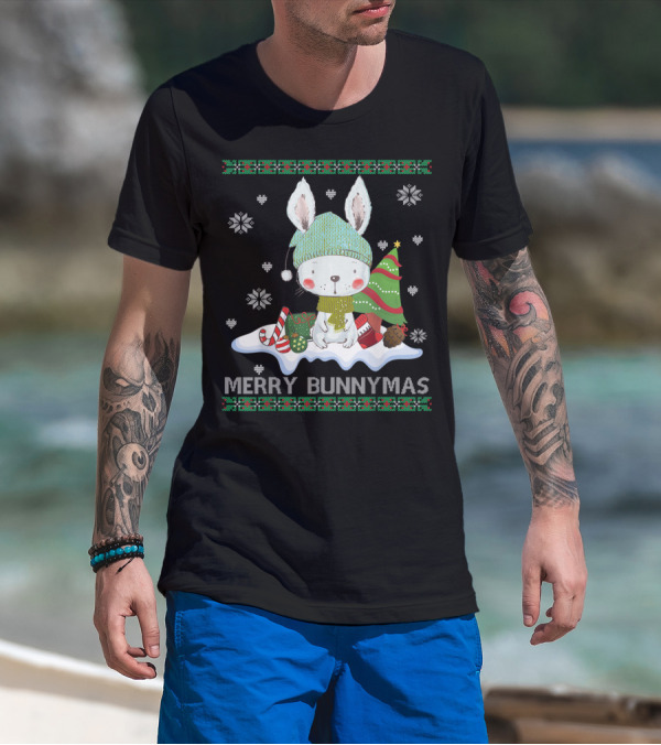Merry Bunnymas Cute Bunny With Santa Hat And Christmas Tree T-Shirt