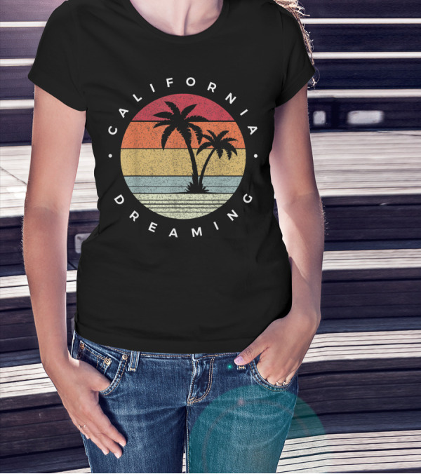 California Dreaming Retro Palm Trees Fun Family Vacation T-Shirt