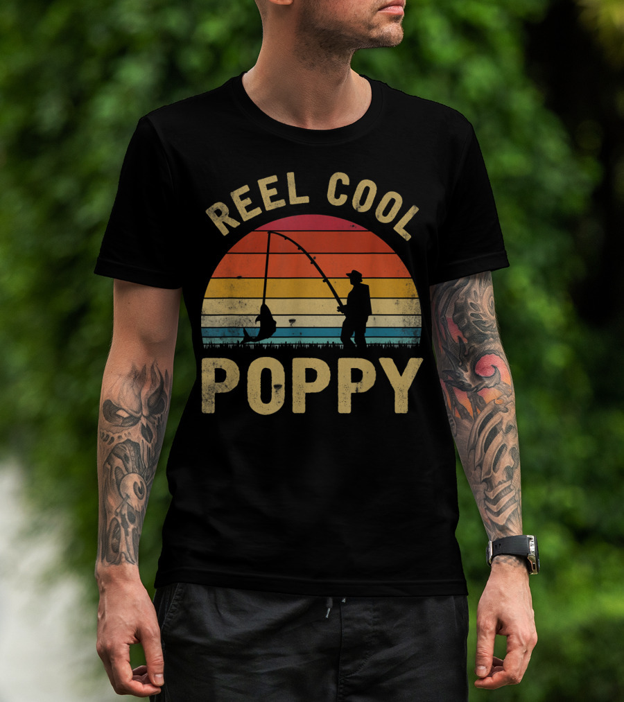 Reel Cool Poppy Vintage Fishing Silhouette Retro Sunset T-Shirt