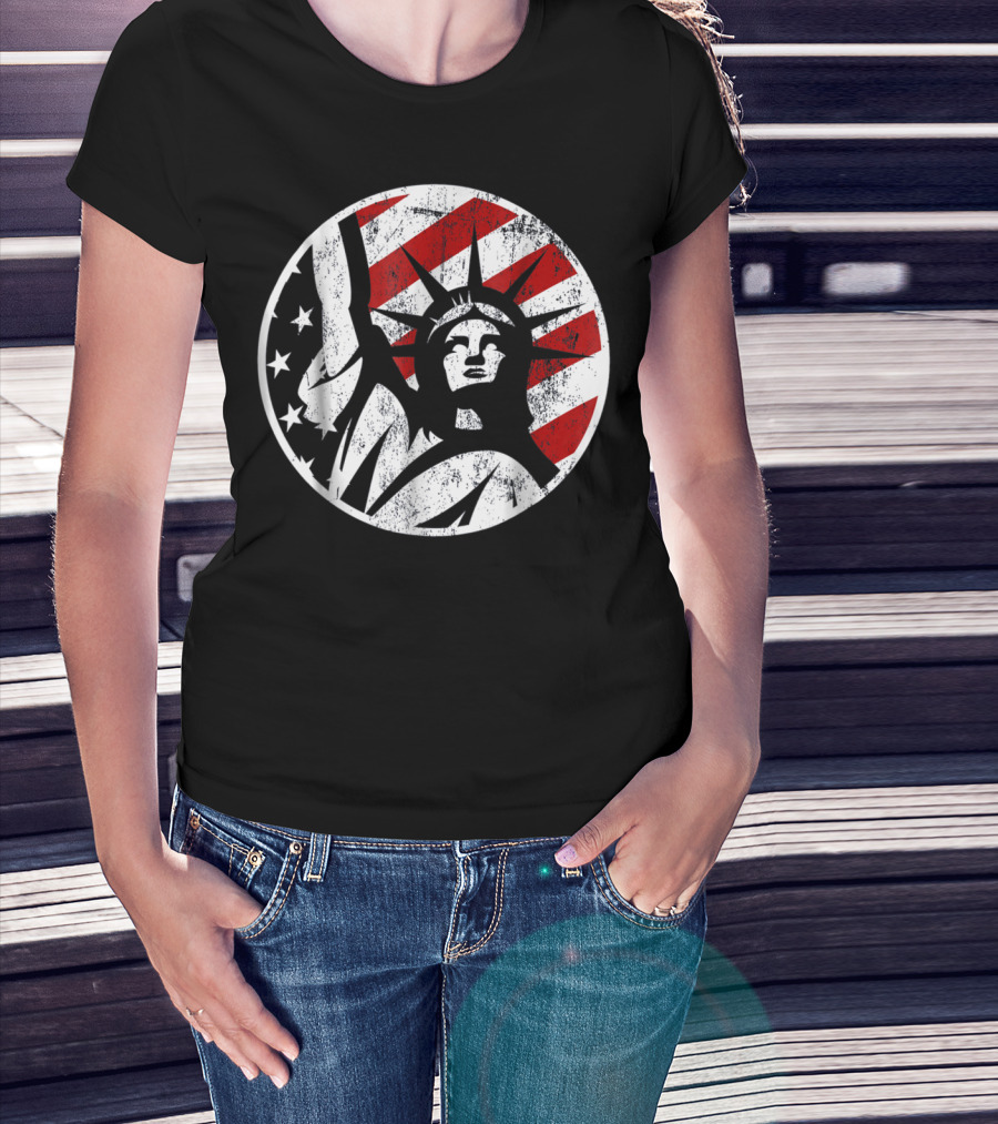Statue Of Liberty NYC American Flag Circle Stars Stripes T-Shirt