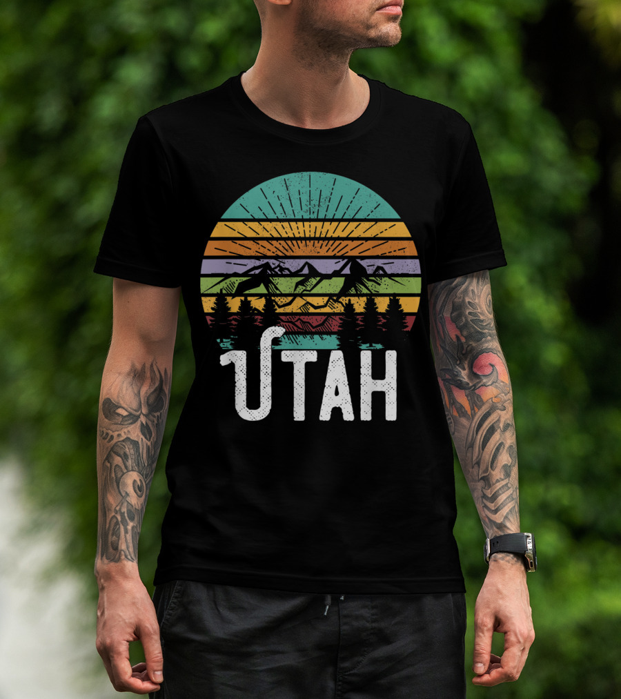 UTAH Vintage Mountain 70's 80's Style Retro Sunset Landscape T-Shirt