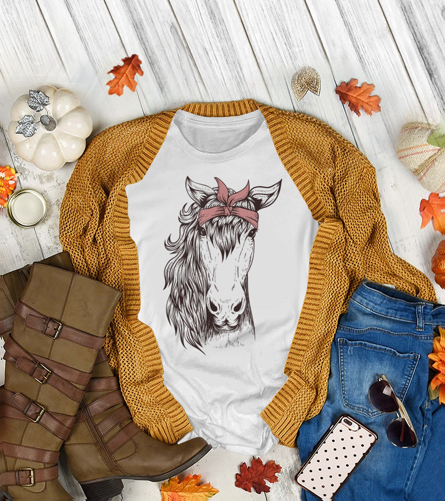 Horse Bandana Illustration for Horseback Riding Enthusiasts T-Shirt