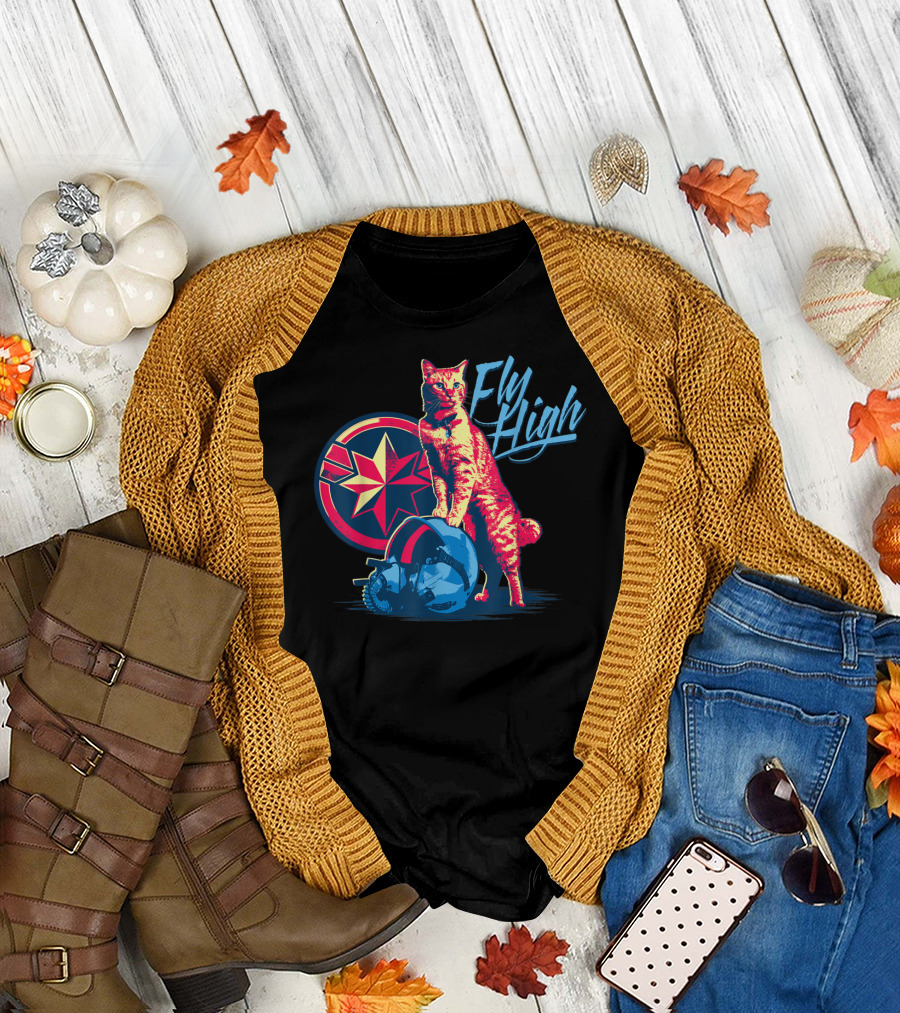 Captain Marvel Fly High Goose Cat Helmet Star T-Shirt