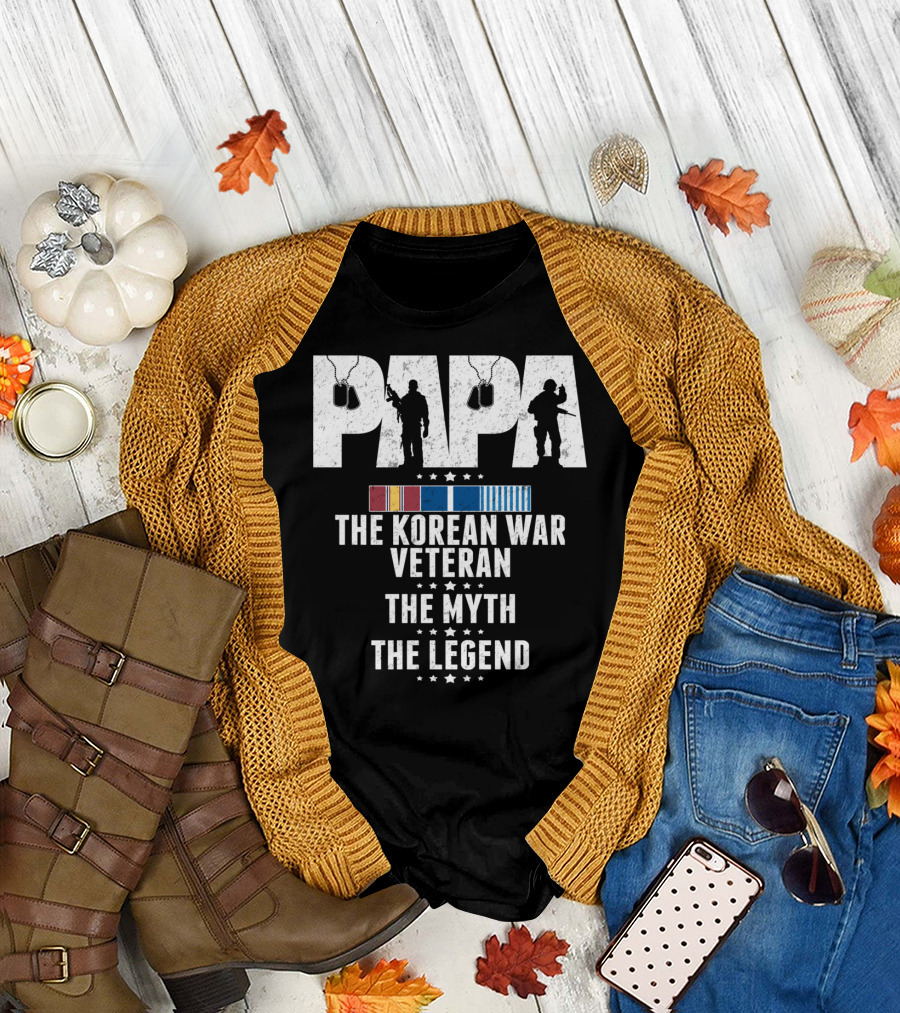 Papa Korean War Veteran Myth Legend with Medals T-Shirt