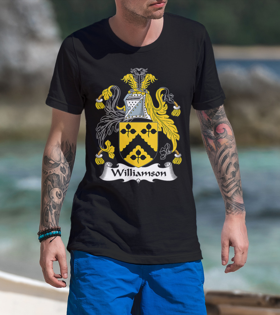 Williamson Family Crest Coat Of Arms Emblem T-Shirt