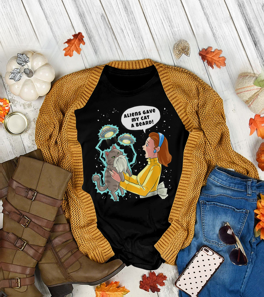 Aliens Gave My Cat a Beard UFO Encounter with Surprised Woman in Space T-Shirt