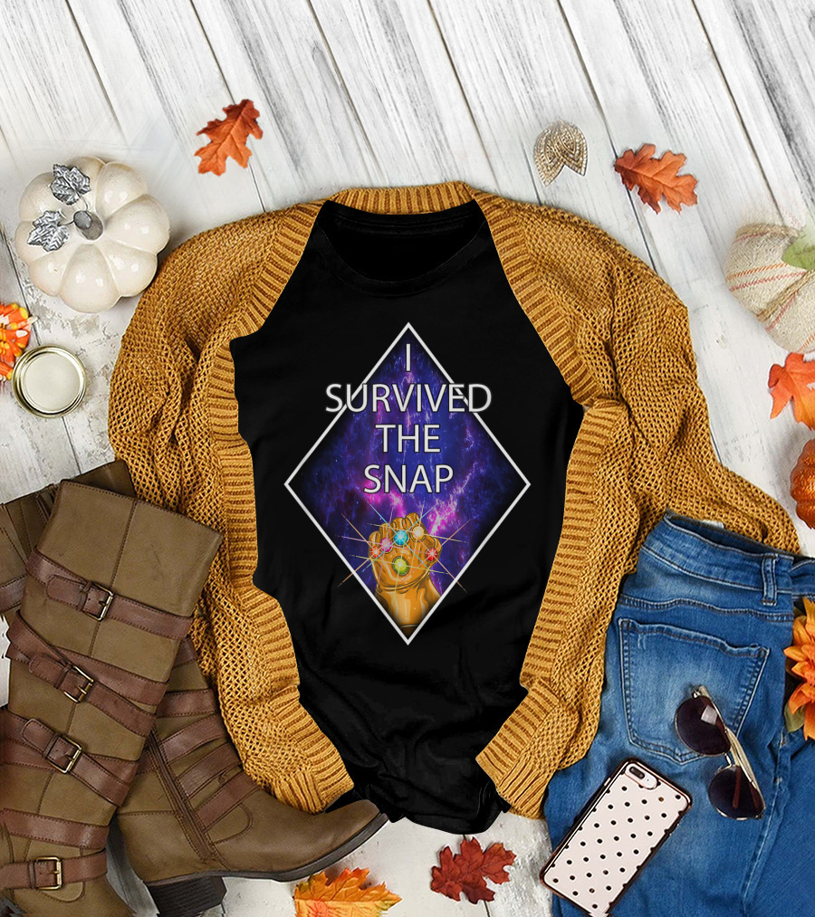 I Survived The Snap Infinity Gauntlet Humor Kirbi T-Shirt
