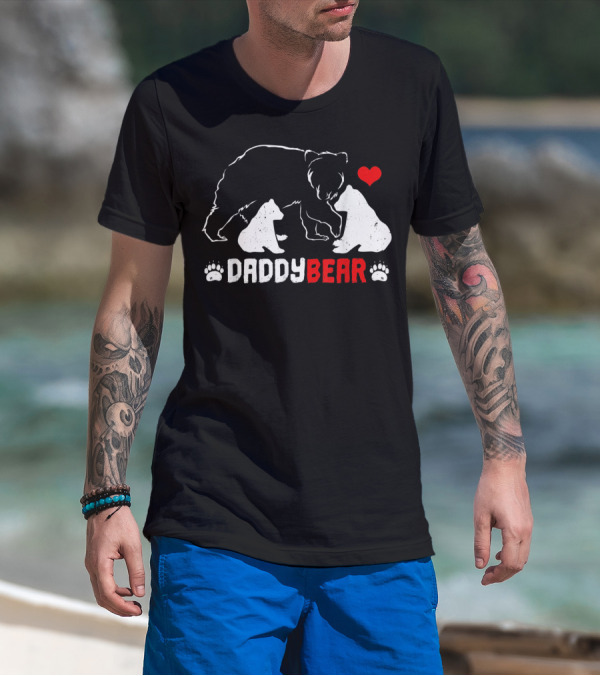 DADDY BEAR Two Cubs Heart Paw Prints T-Shirt