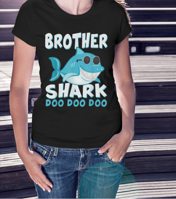 Brother Shark Doo Doo Doo Retro Vintage Father's Day T-Shirt