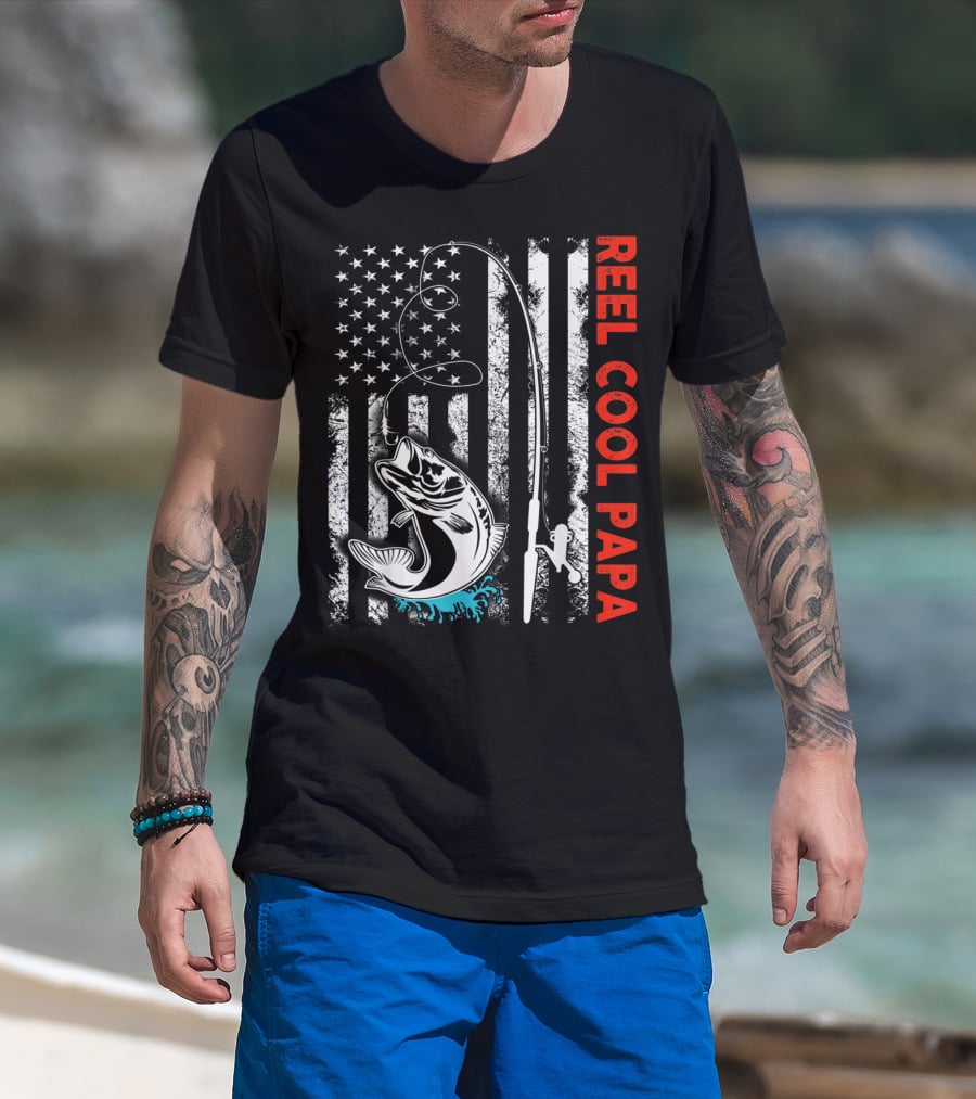 Reel Cool Papa American Flag Fishing Family Fun T-Shirt