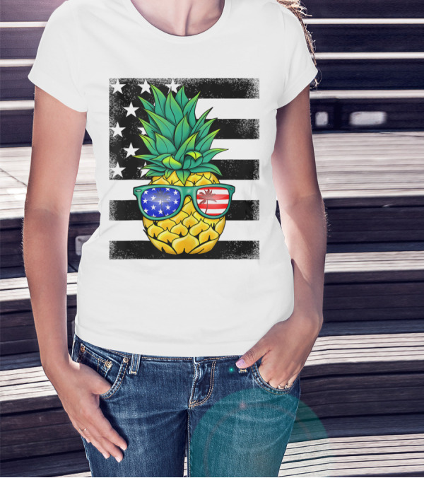 Hawaiian Pineapple With American Flag Sunglasses On Distressed Stars And Stripes Background T-Shirt