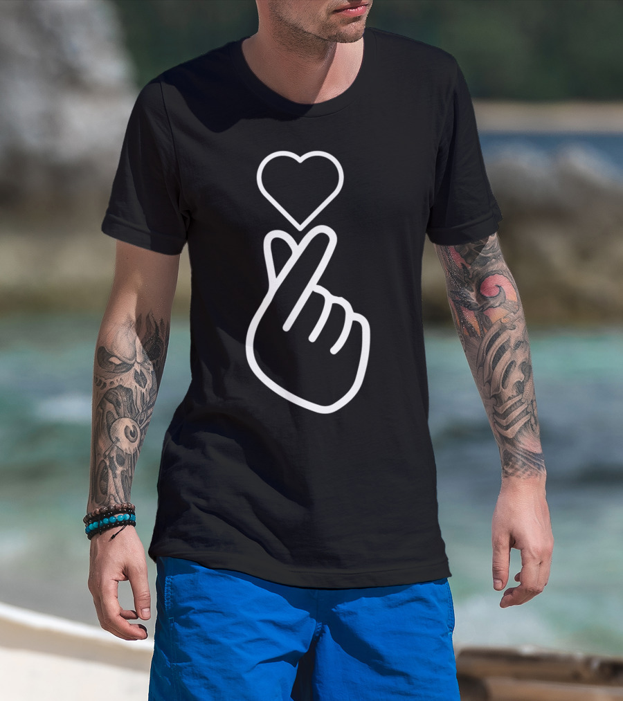 KPOP Korean Music Love Hand Symbol Heart T-Shirt