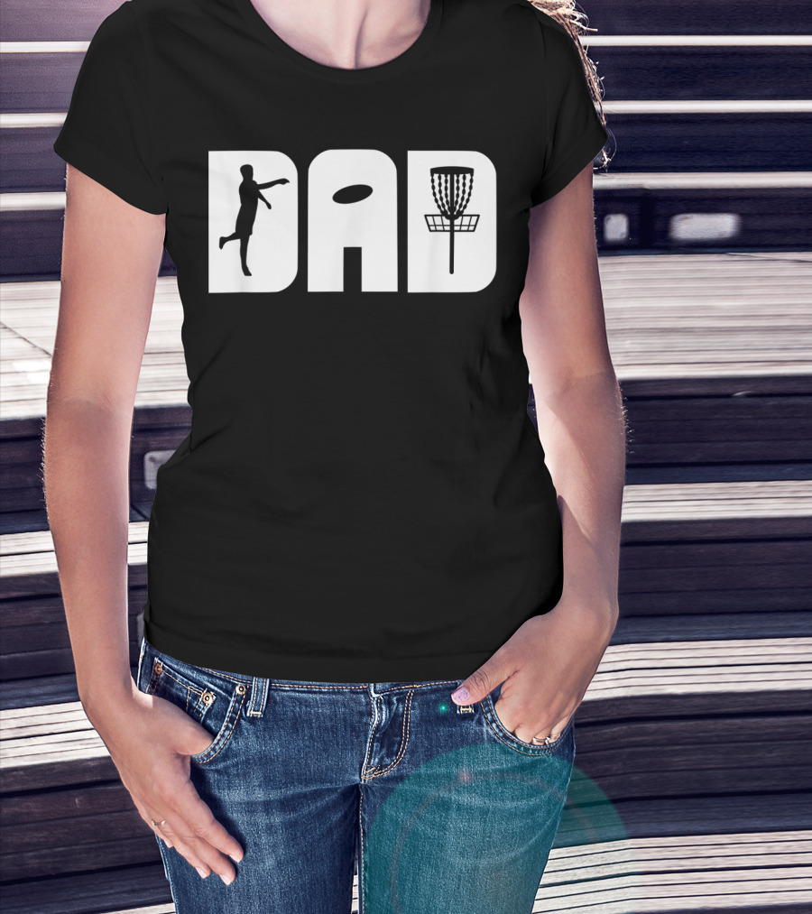 Funny Disc Golf Dad Throwing Frisbee Basket T-Shirt