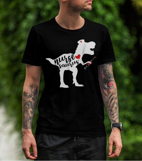 Nurse Saurus Dinosaur With Nurse Cap And Heart Syringe T-Shirt