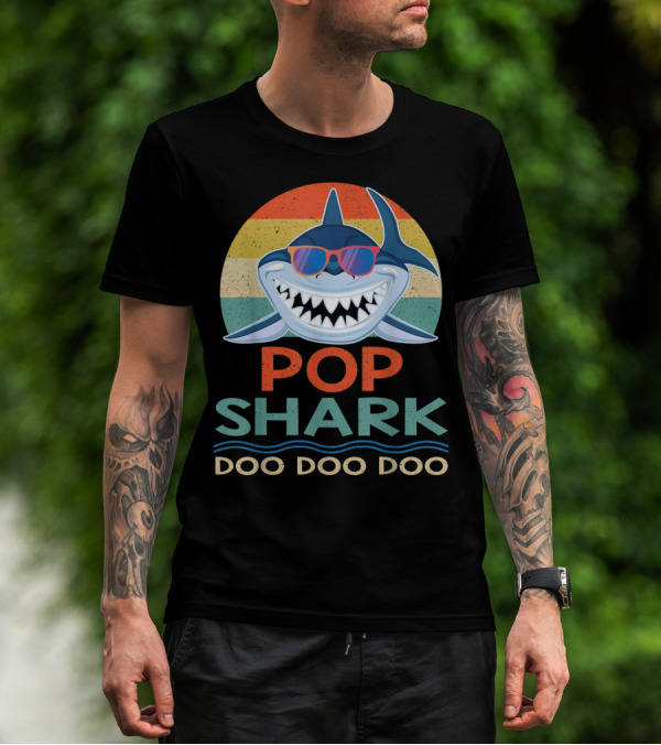 POP SHARK DOO DOO DOO VINTAGE MATCHING FAM SUNSET STYLE RETRO SUNGLASSES T-Shirt