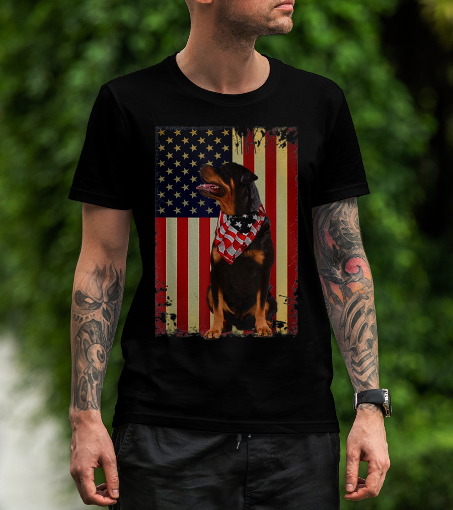 Rottweiler Smile American Flag Patriotic Independence T-Shirt