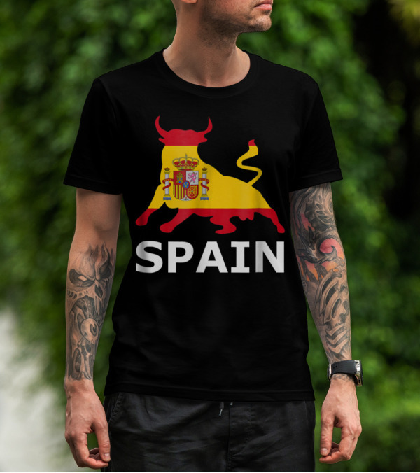 Spain Bull With Spanish Flag Crest T-Shirt