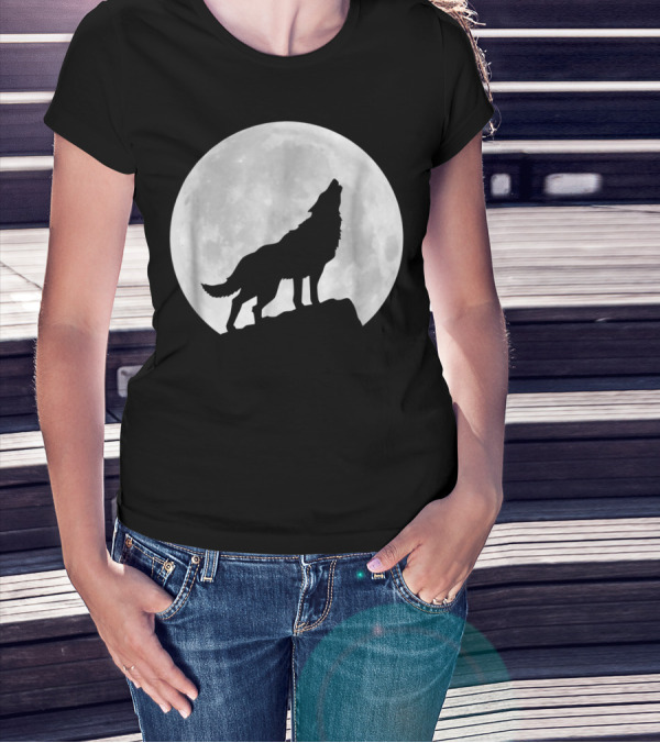 Wolf Howling At Full Moon Spirit Animal T-Shirt