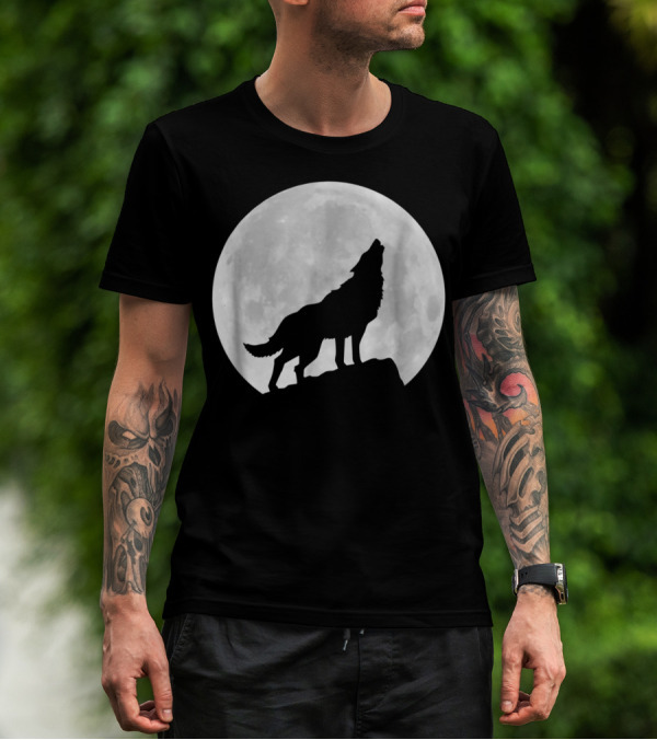 Wolf Howling At Full Moon Spirit Animal T-Shirt
