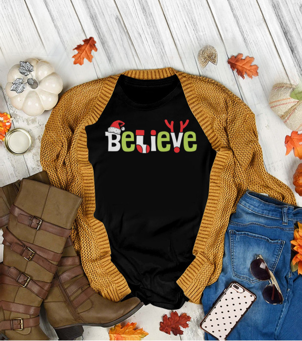Christmas Believe Santa Hat Reindeer Antlers T-Shirt