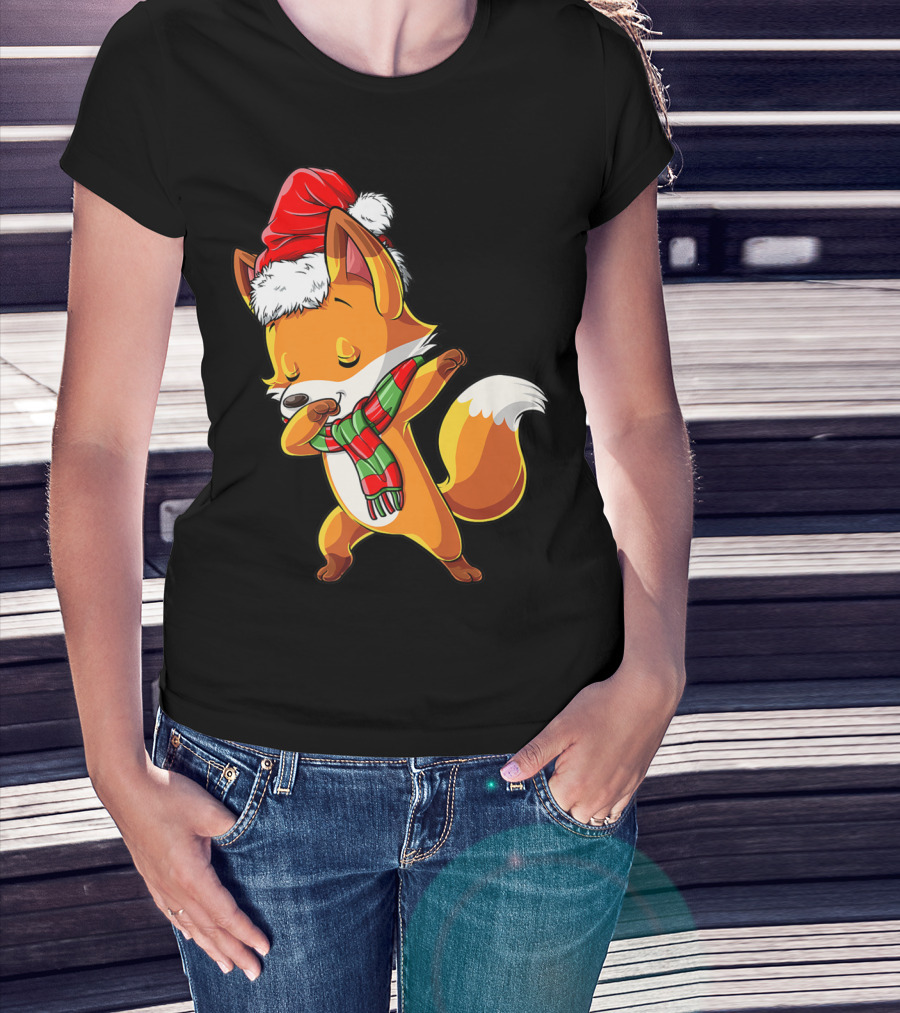 Christmas Dabbing Fox Santa Hat Scarf T-Shirt