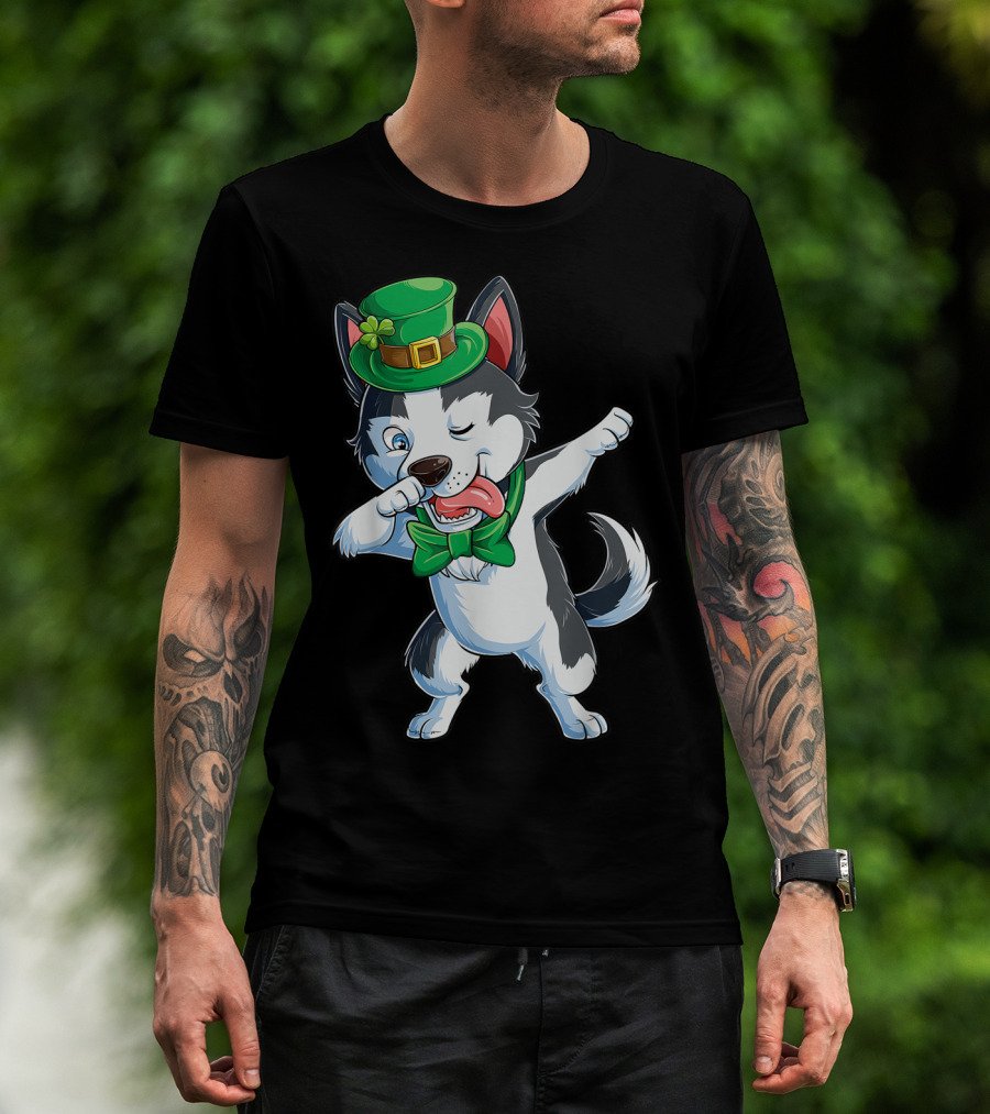 St. Patrick's Day Dabbing Siberian Husky With Green Hat And Bow Tie T-Shirt