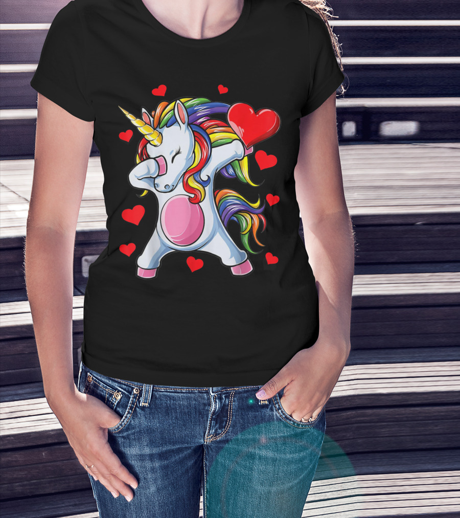 Valentines Day Dabbing Unicorn With Heart Girls T-Shirt
