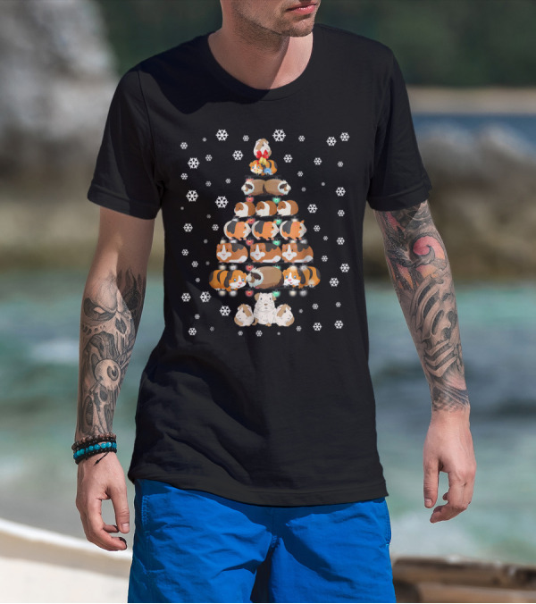 Guinea Pigs Stacked Like Christmas Tree Surrounded By Snowflakes T-Shirt