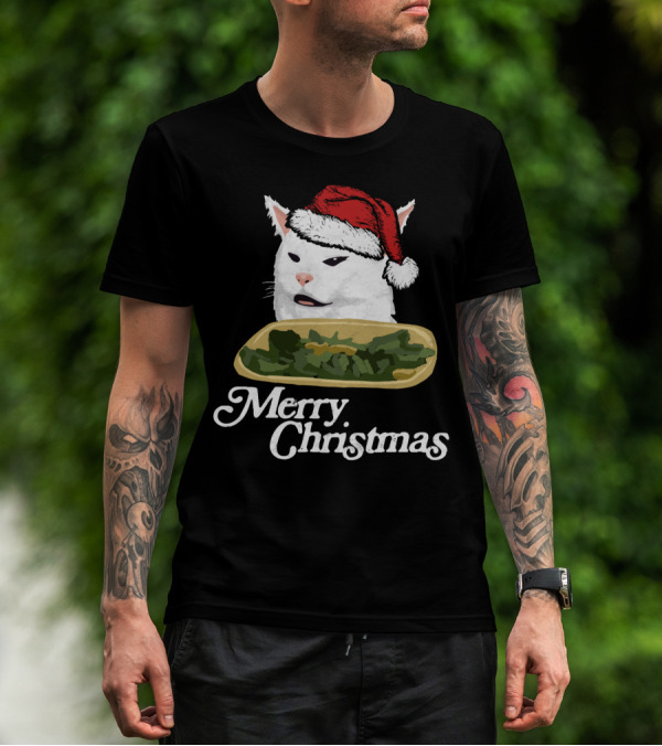 Merry Christmas Funny Arguing White Cat Santa Hat T-Shirt