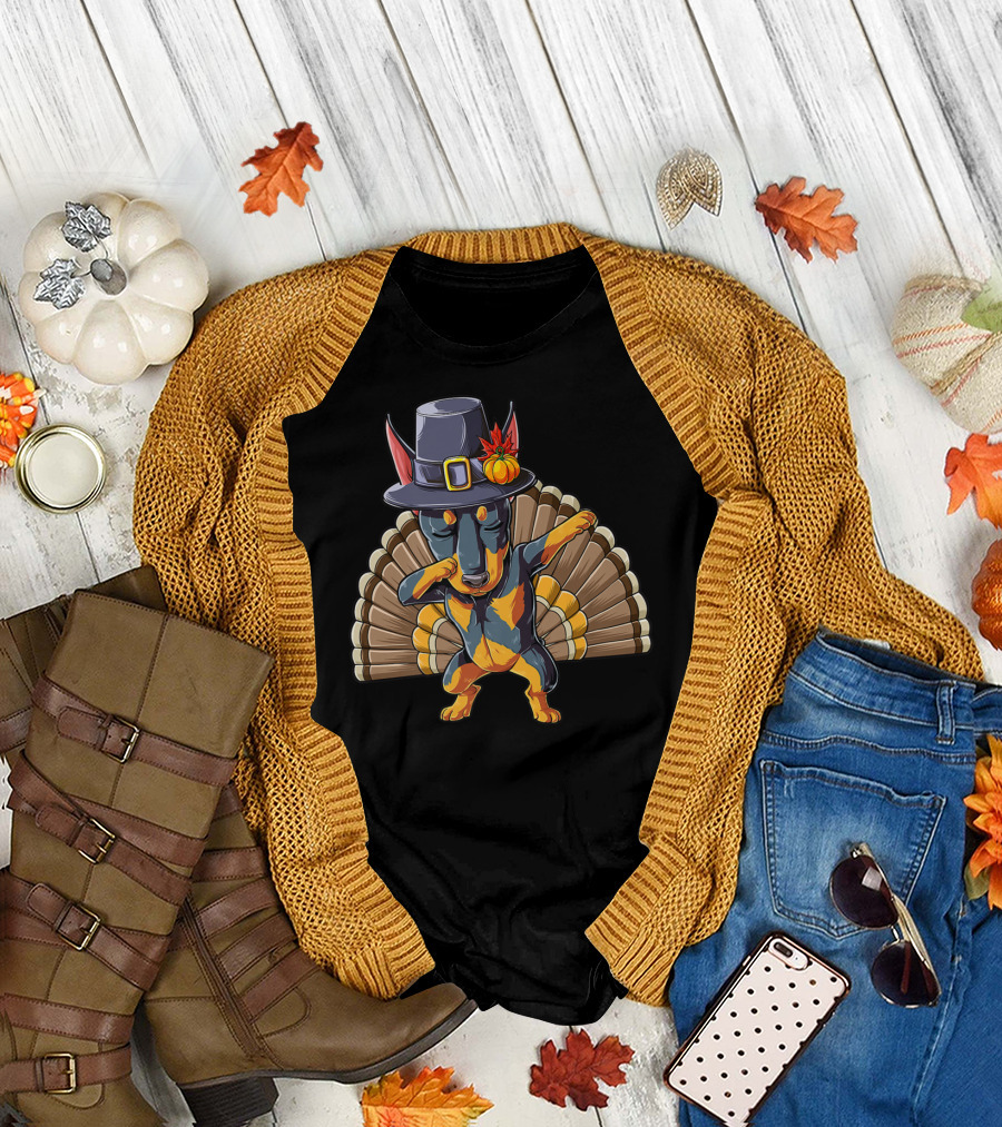 Thanksgiving Dabbing Doberman Pilgrim Hat Turkey Feather Background T-Shirt