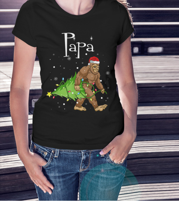 Papa Bigfoot Funny Sasquatch Christmas Tree Santa Hat T-Shirt