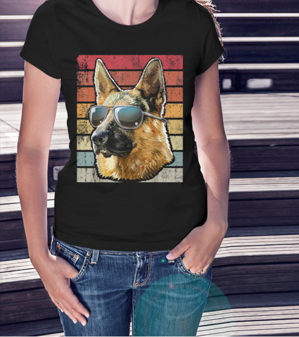 Retro Vintage German Shepherd Wearing Sunglasses T-Shirt