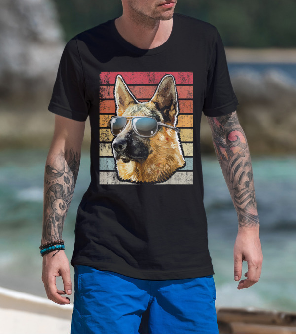 Retro Vintage German Shepherd Wearing Sunglasses T-Shirt