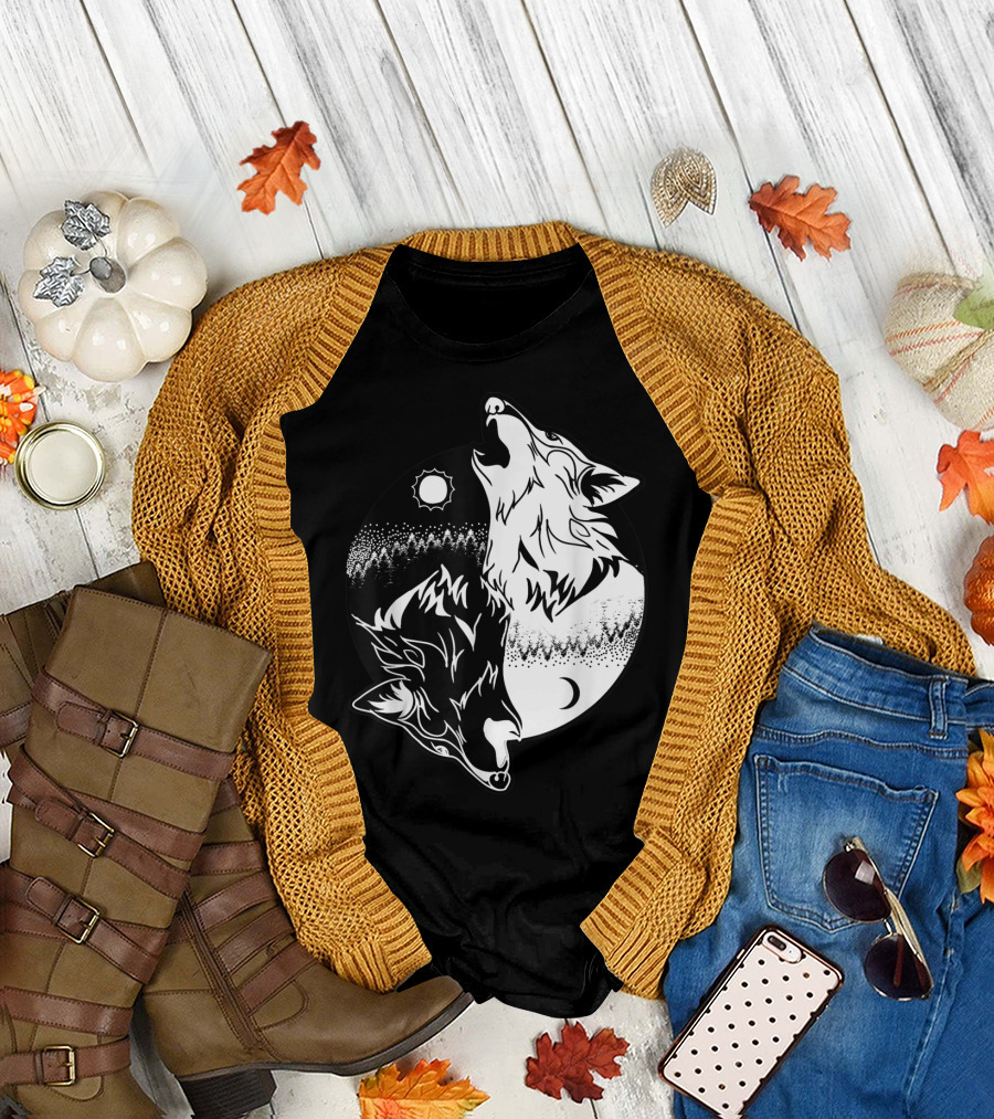 Yin Yang Skoll Tribal Wolf Sun Moon T-Shirt