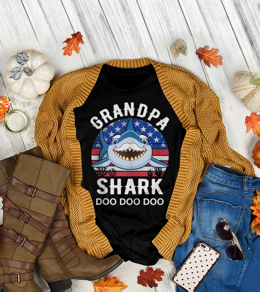 Grandpa Shark Doo Doo Doo 4th of July American Flag T-Shirt