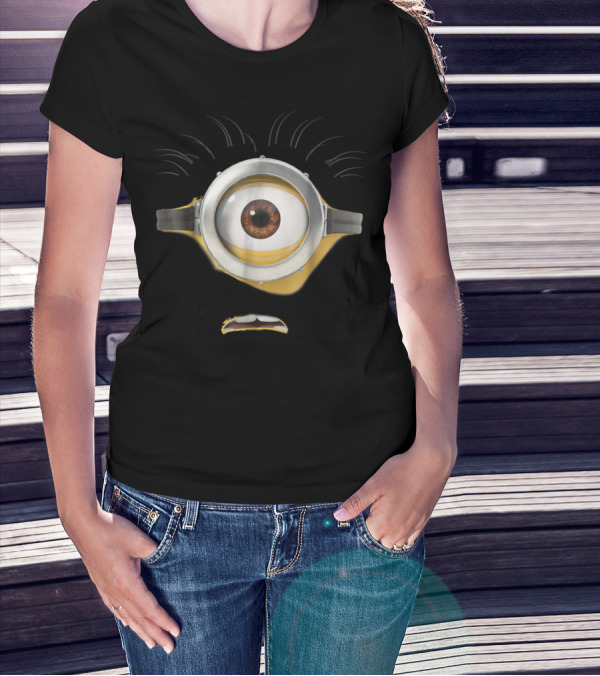 Despicable Me Minions Stuart Scared Face Monster Goggle Eye T-Shirt