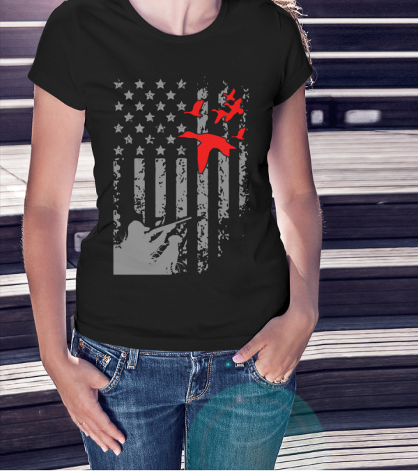 American Flag Waterfowl Hunting With Patriotic Duck T-Shirt