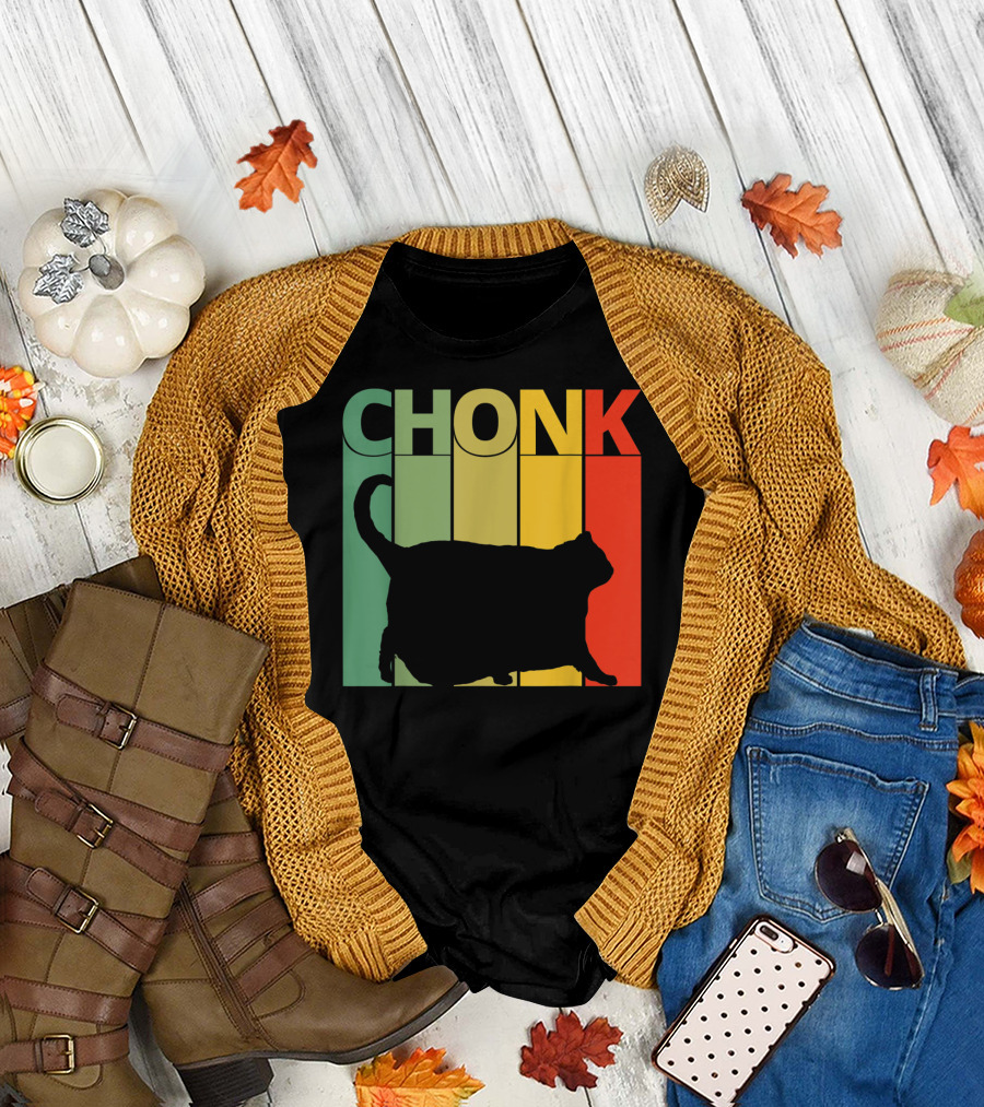 Chonk Cat Meme Funny Big Chungus Retro Stripes T-Shirt