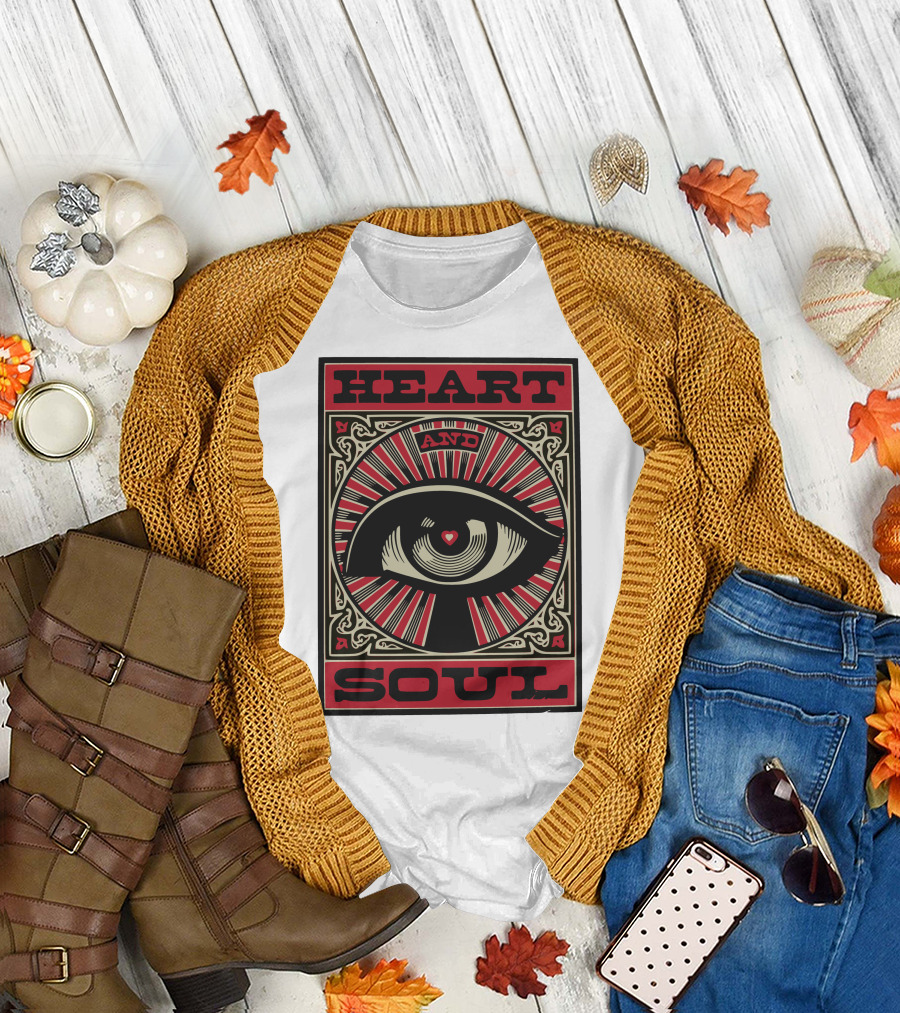 Heart and Soul Eye Art Radiating Love T-Shirt
